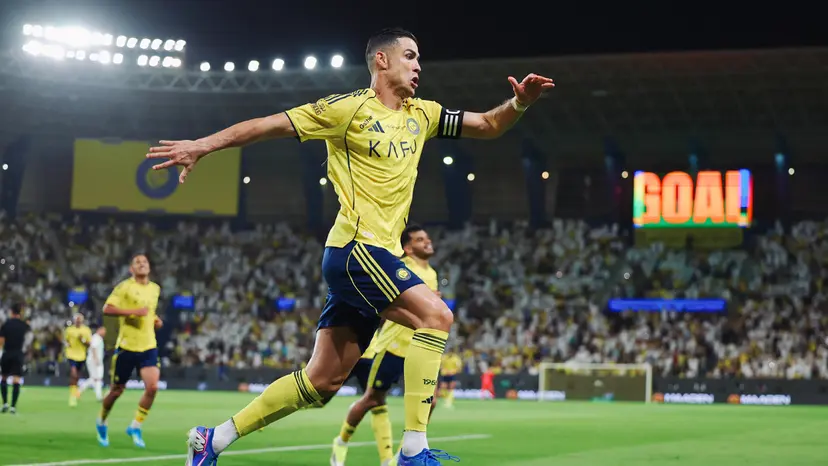 চোট কাটিয়ে জোড়া গোলে রাজসিক প্রত্যাবর্তন রোনালদোর